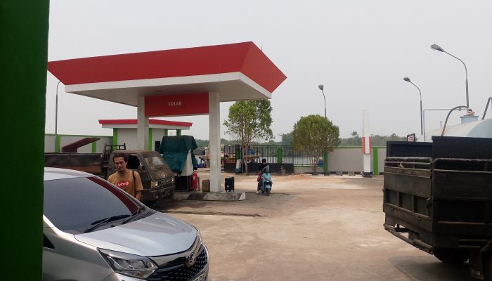 Nelayan Keluhkan Sulit Dapat Solar Subsidi di SPBUN Sampit, Harga Tembus Rp2 Juta per Drum